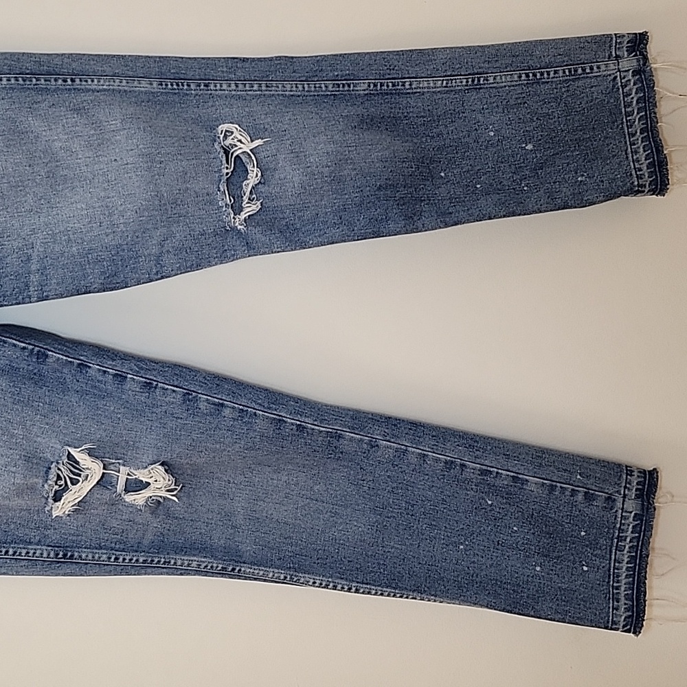 Amo Babe Forget Me Not Straight cropped Blue Distressed Women Jeans Size 28 - Picture 4 of 16